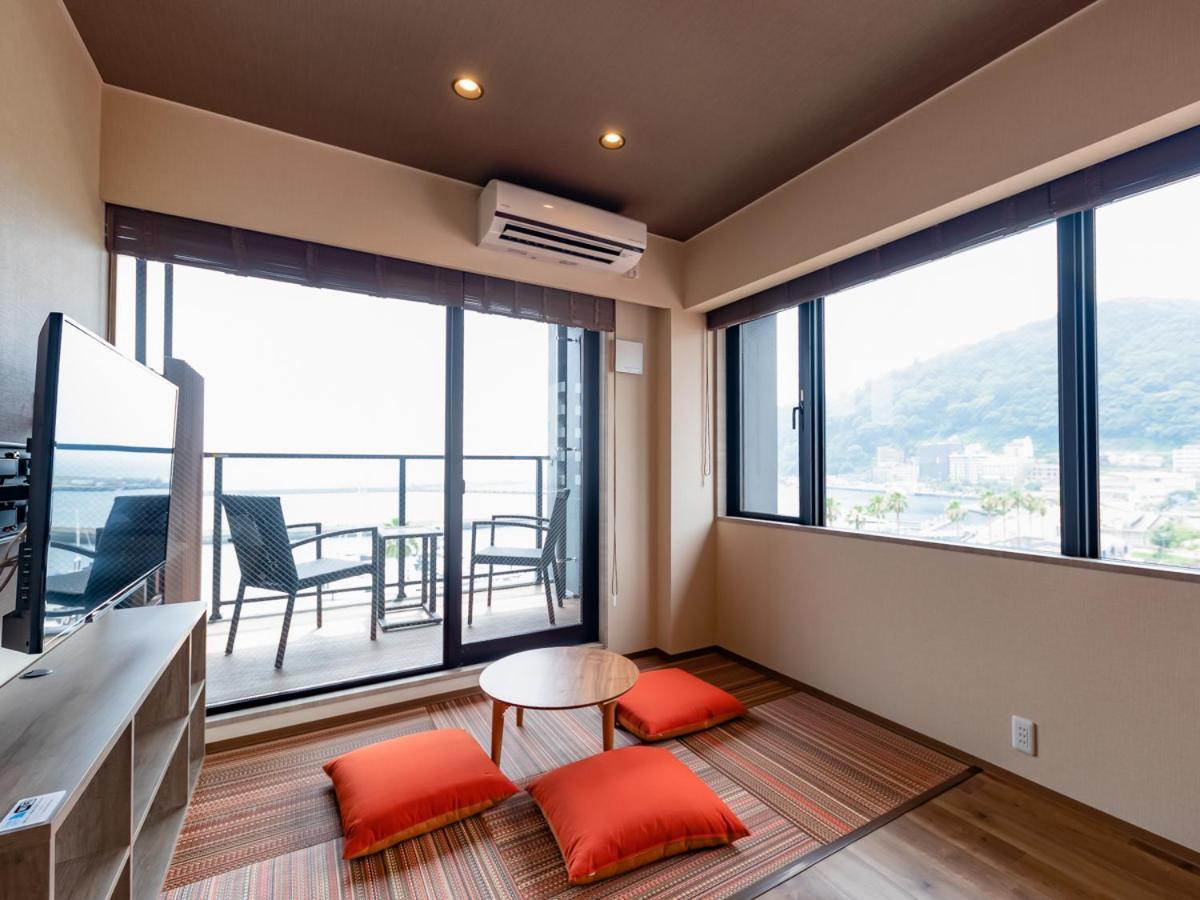 Livemax Resort Atami Sea Front Exteriör bild